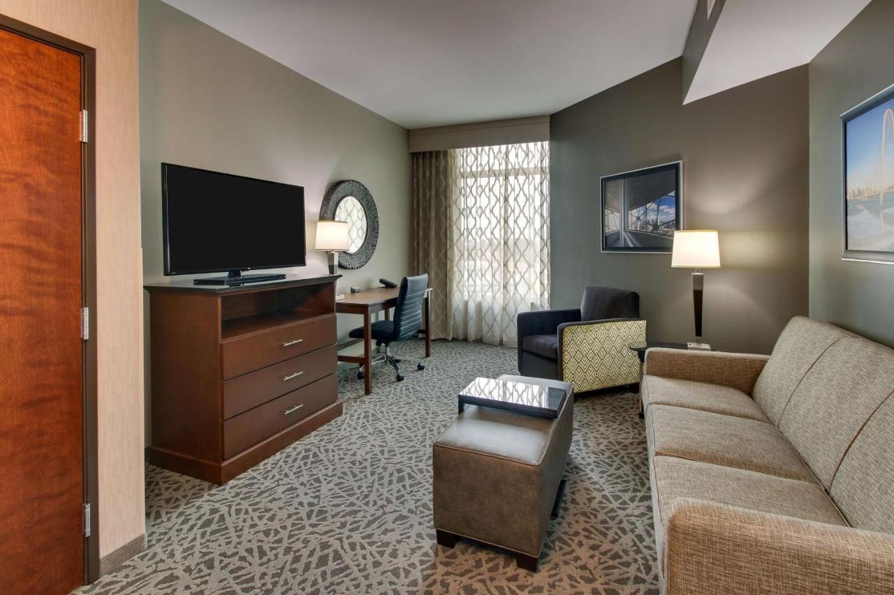 Superior King Suite